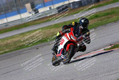 media/Jan-21-2023-Fastrack Riders (Sat) [[fcf3f88a30]]/Level 3/Session 4 Turn 6-Mountian Shot/